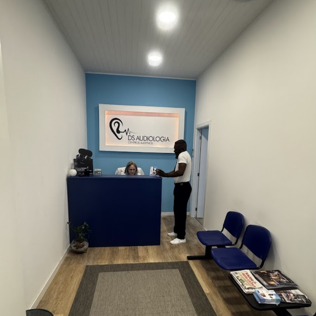 Interior da clínica DS Audiologia em Alverca