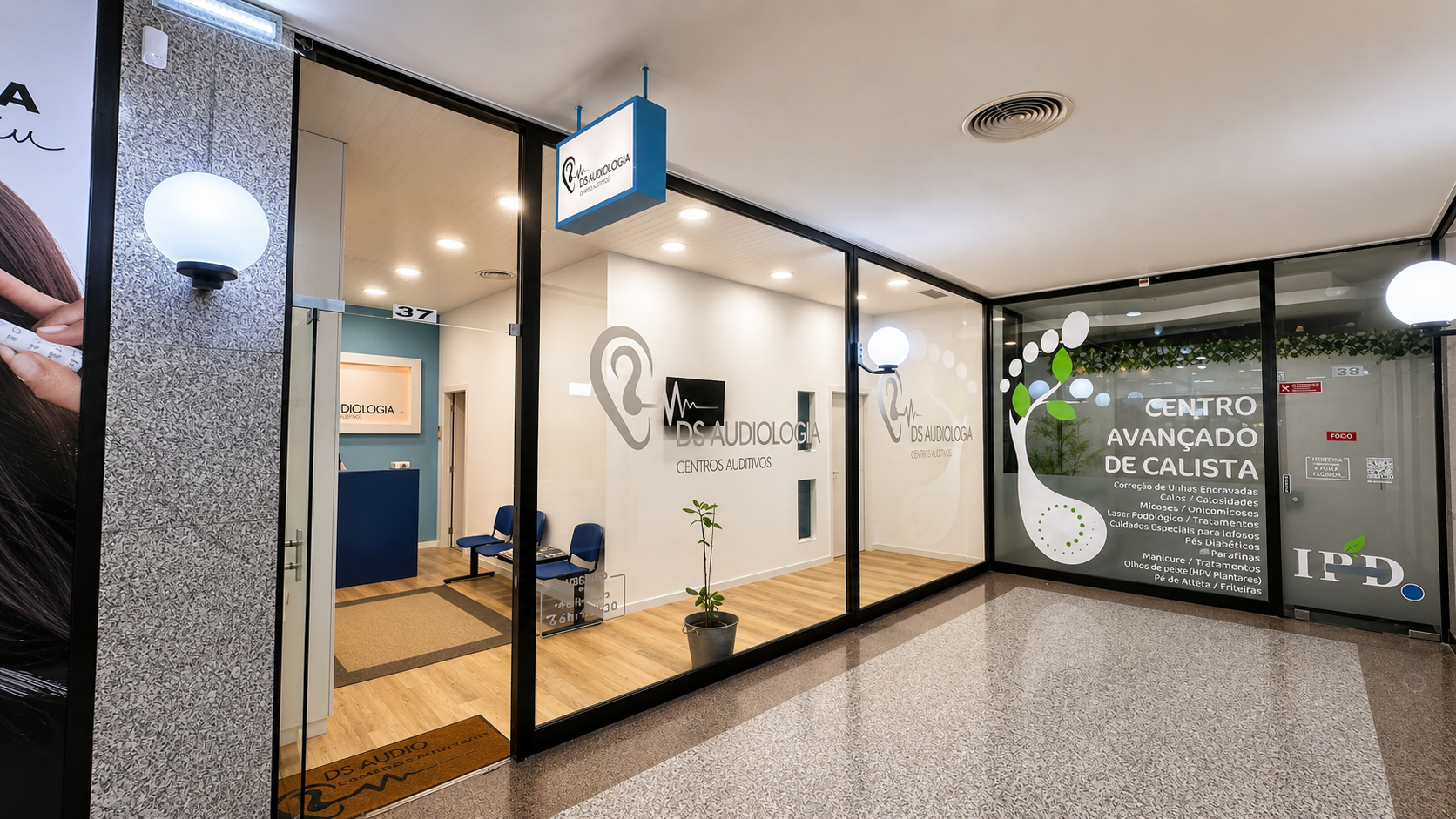 Fachada e entrada da clínica DS Audiologia